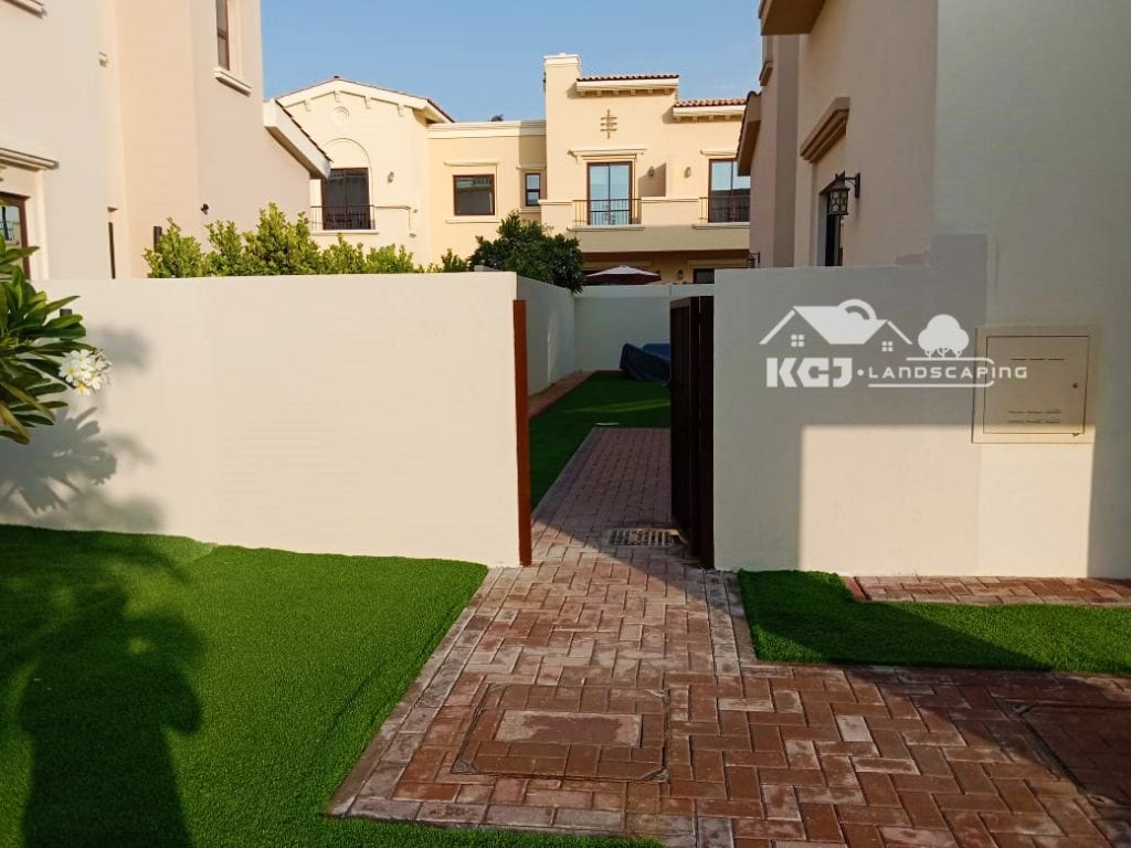 artificial grass installation dubai